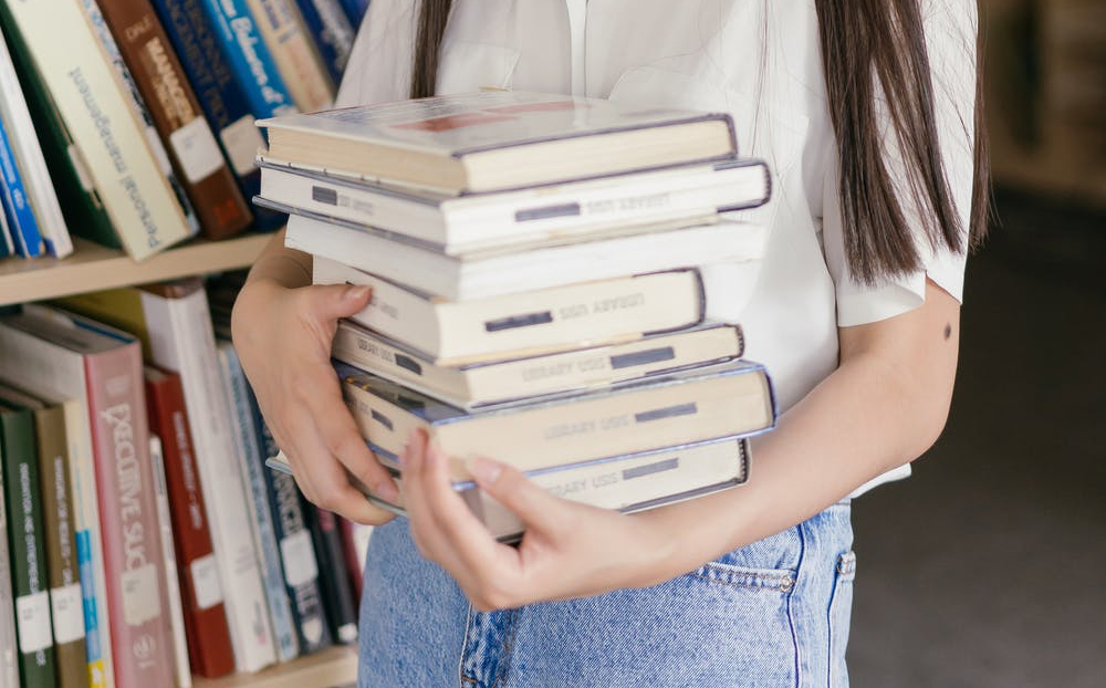 Leseaktionen am GT – ein Monat im Zeichen der Bücher