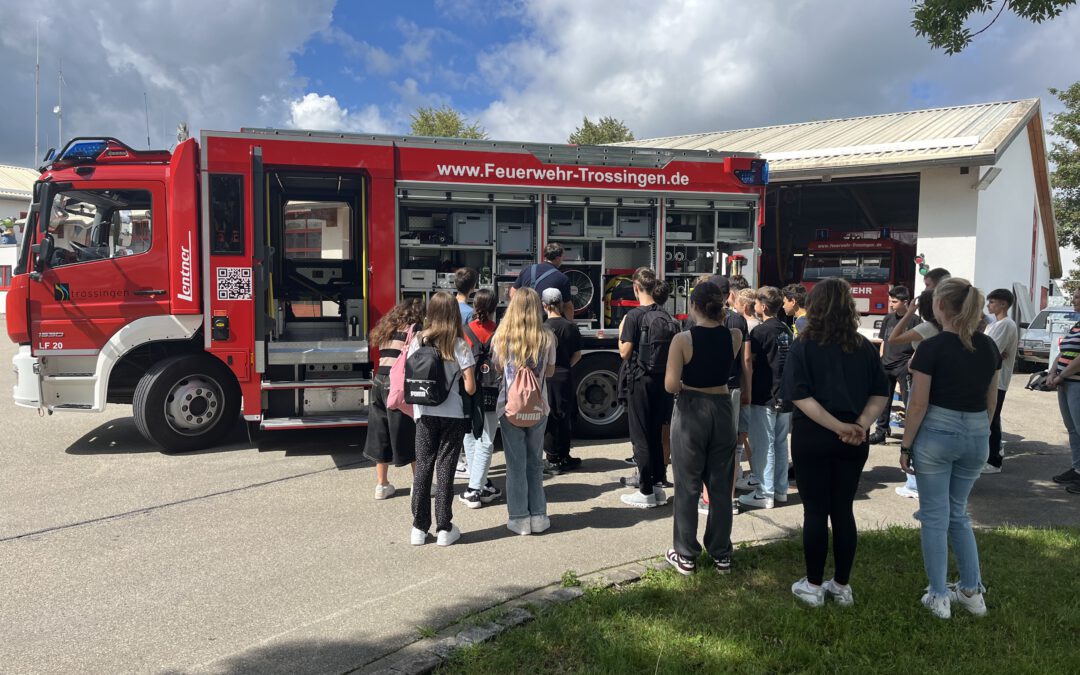 Brandbekämpfung im Chemieunterricht: Exkursion zur Feuerwehr