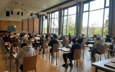 Für 63 Abiturienten beginnen in Trossingen die schriftlichen Prüfungen